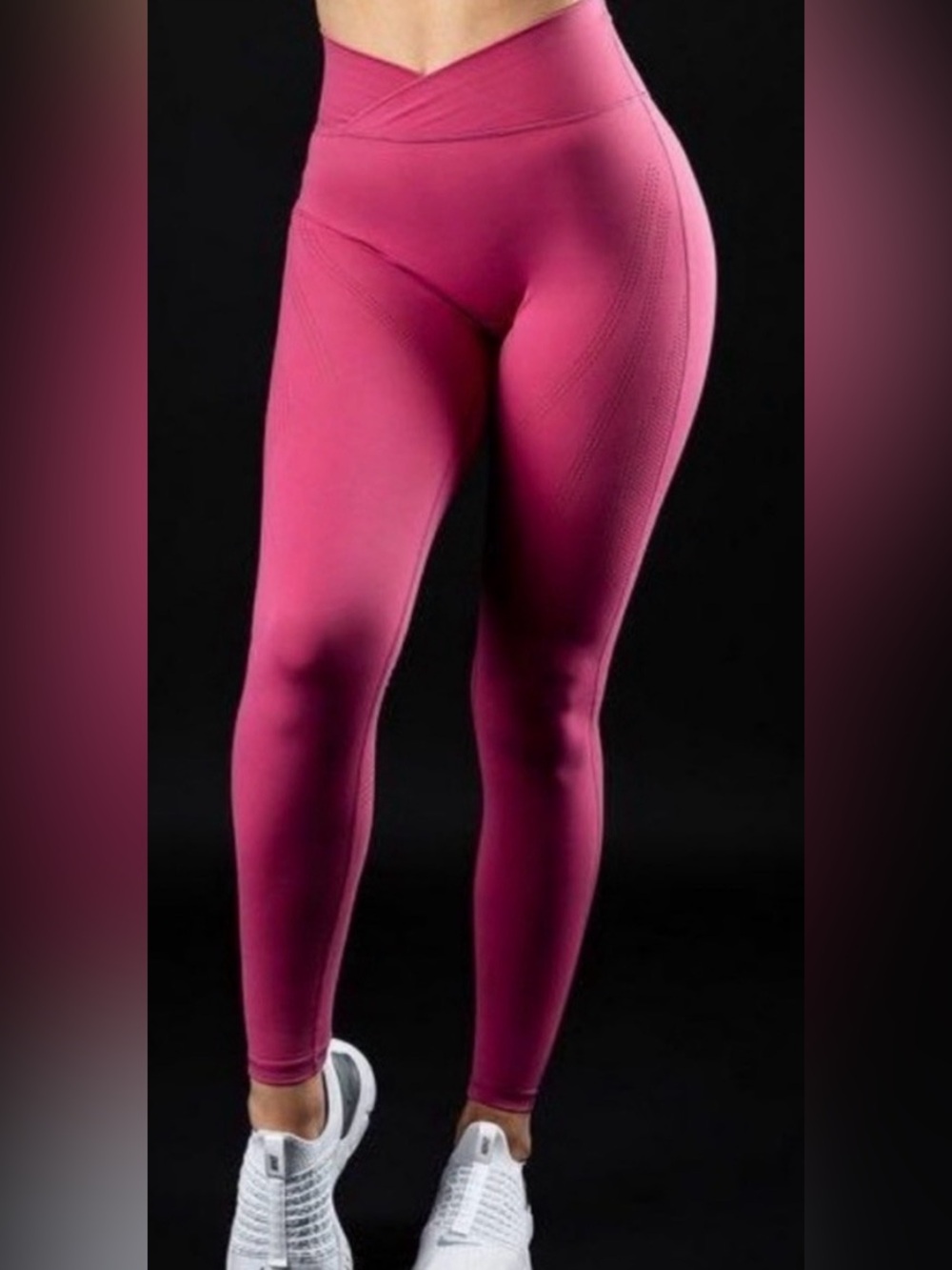 NWT Alphalete Surface Path Laser Cut Legging